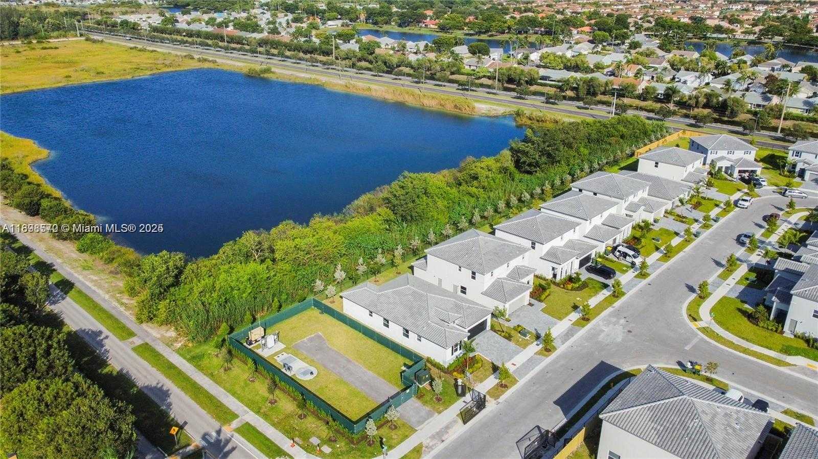 Small Image of 2647 SOUTH EAST 8 CT, Homestead Number 21