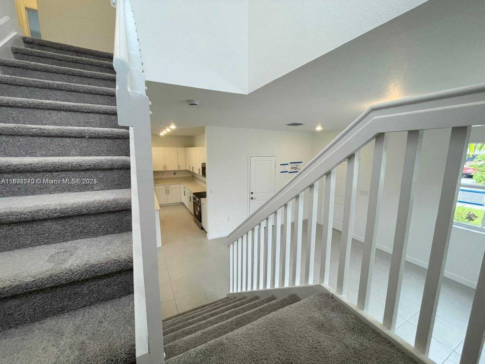 Small Image of 2647 SOUTH EAST 8 CT, Homestead Number 7