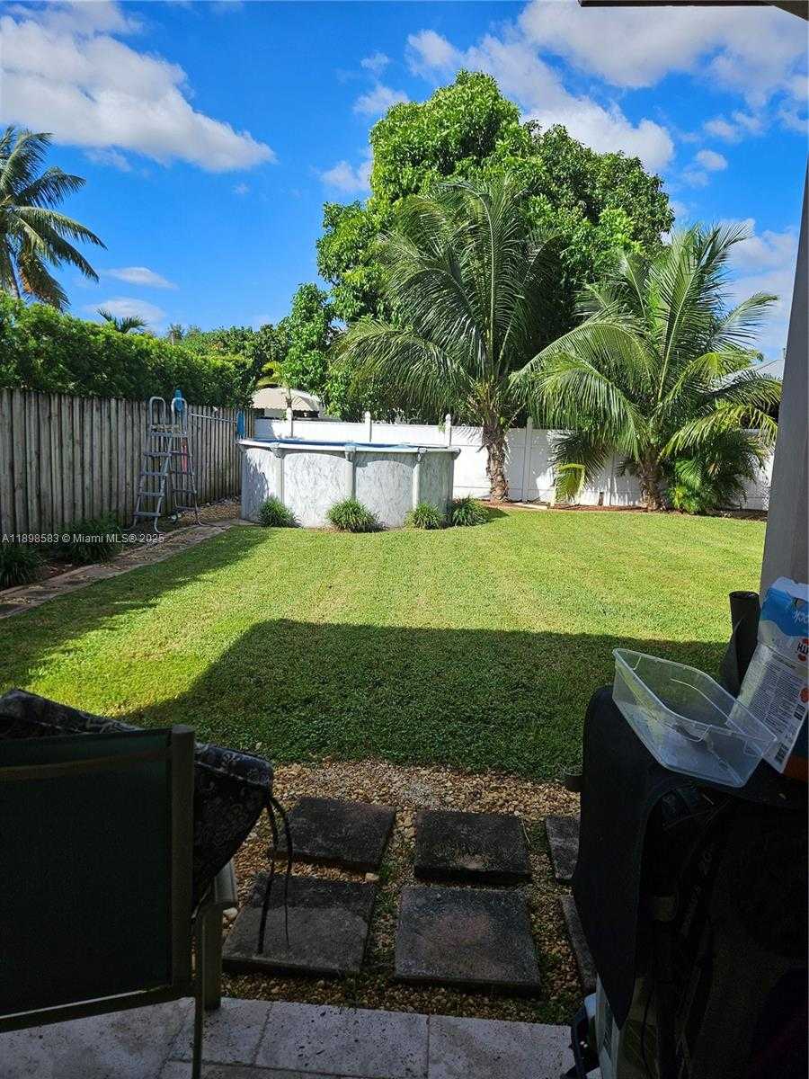 Small Image of 2030 SOUTH WEST 60TH AVE, Miami Number 28