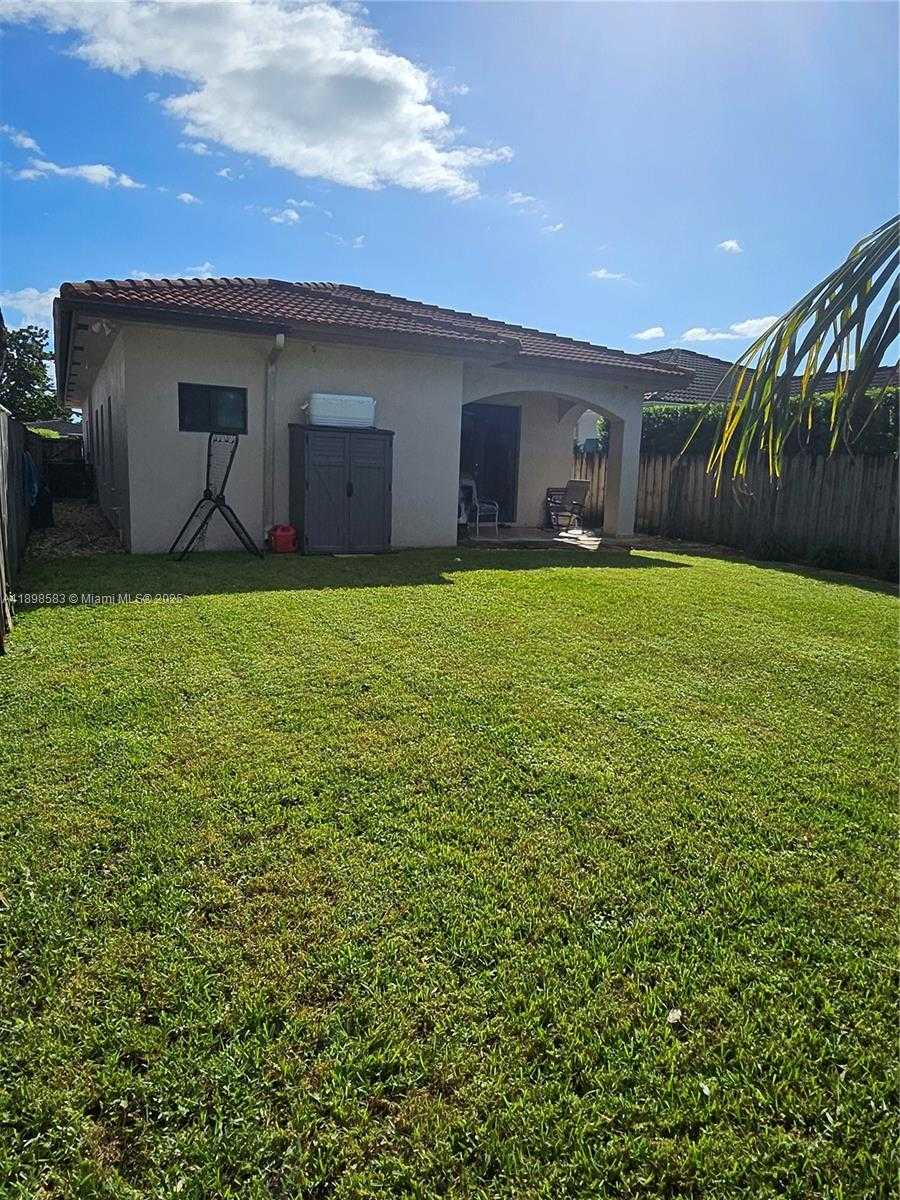 Small Image of 2030 SOUTH WEST 60TH AVE, Miami Number 30