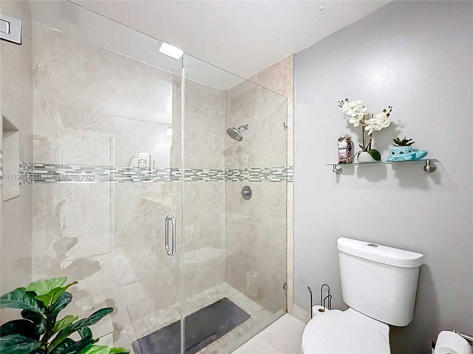 Small Image of 8060 NORTH WEST 51ST CT, Lauderhill Number 33