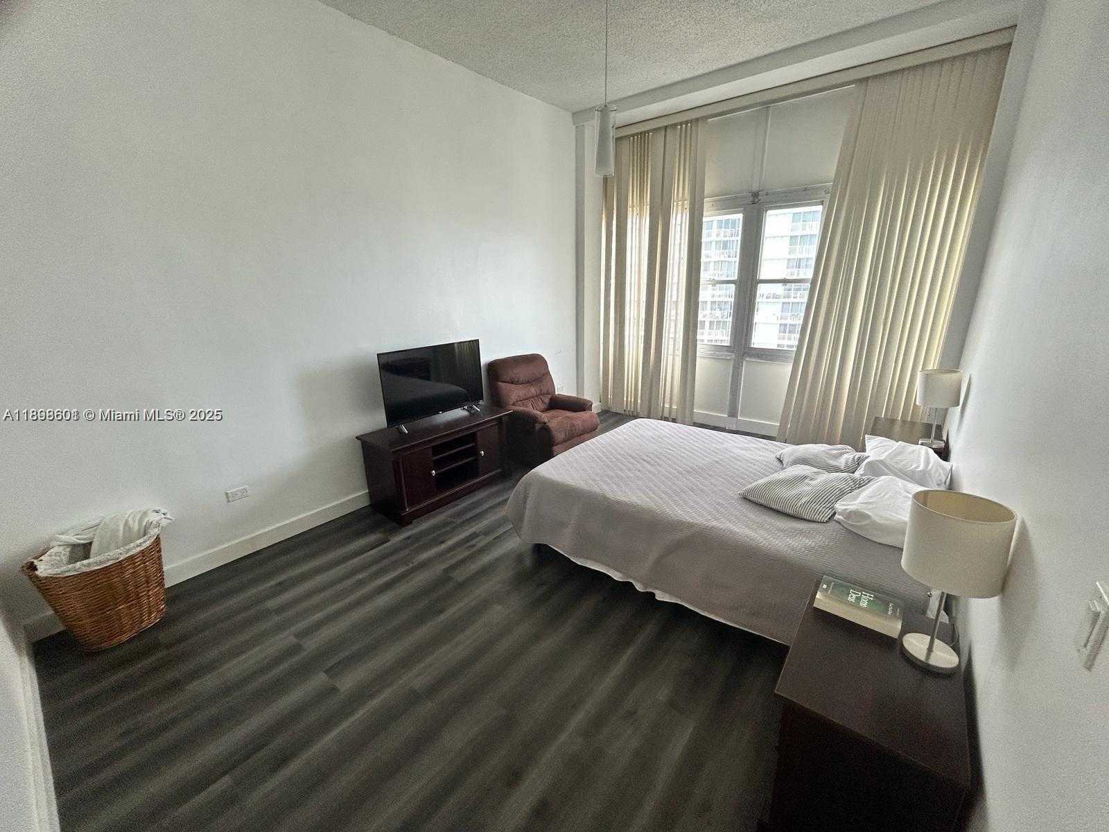 Small Image of 7545 EAST TREASURE DR #10E, North Bay Village Number 10