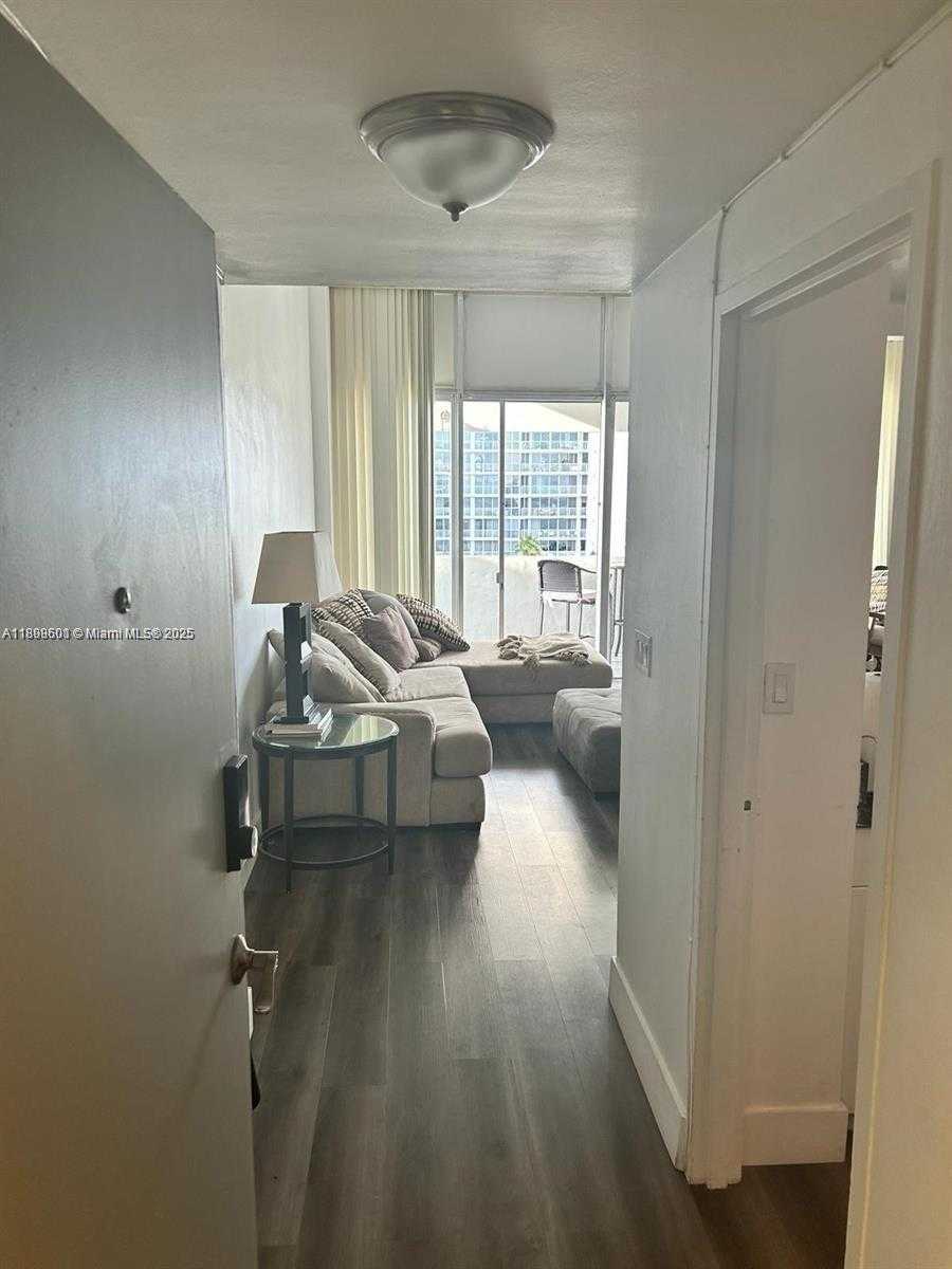 Small Image of 7545 EAST TREASURE DR #10E, North Bay Village Number 12