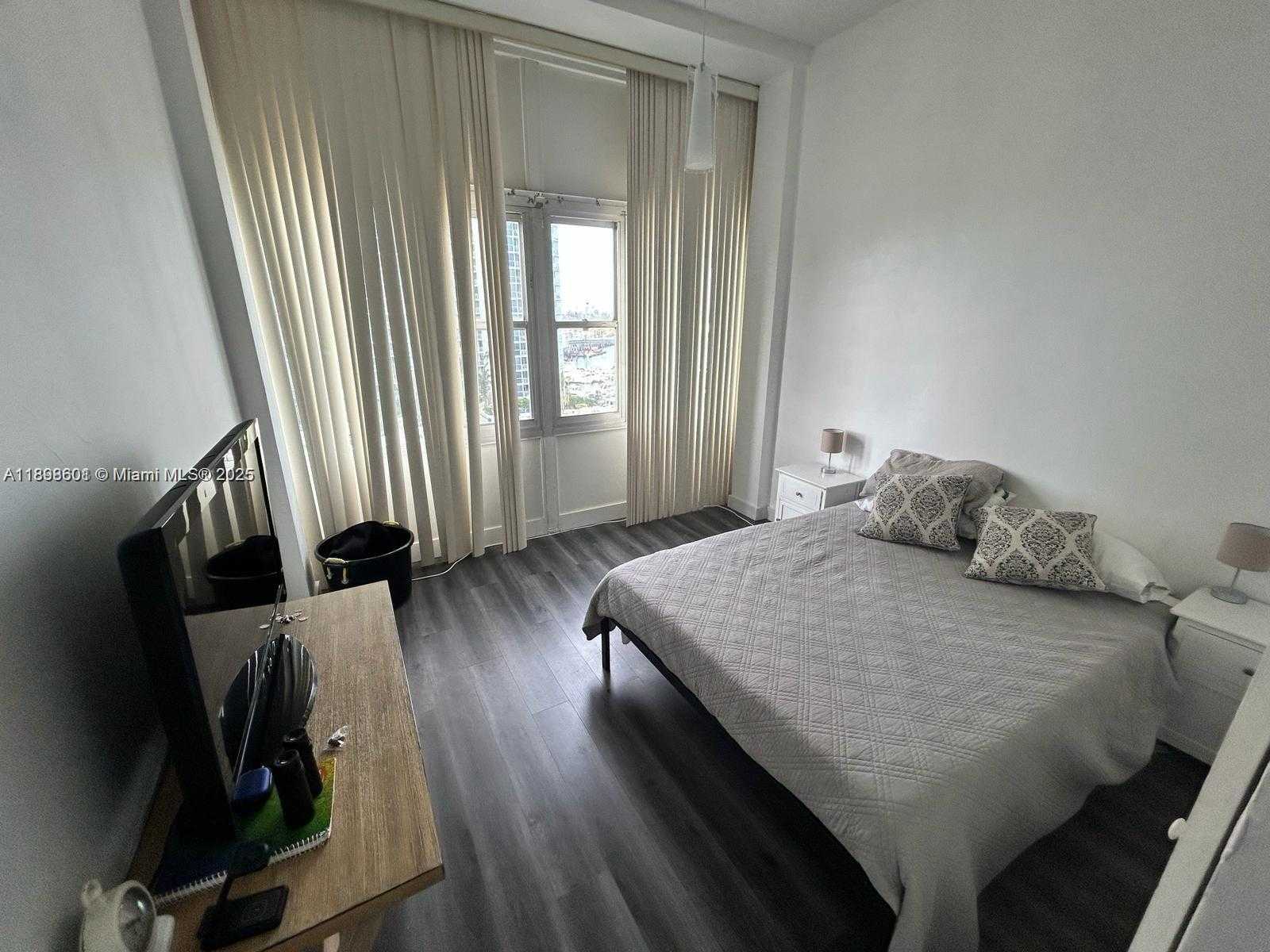 Small Image of 7545 EAST TREASURE DR #10E, North Bay Village Number 16