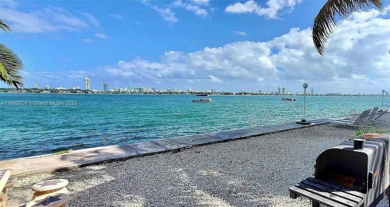 Small Image of 7545 EAST TREASURE DR #3B, North Bay Village Number 25