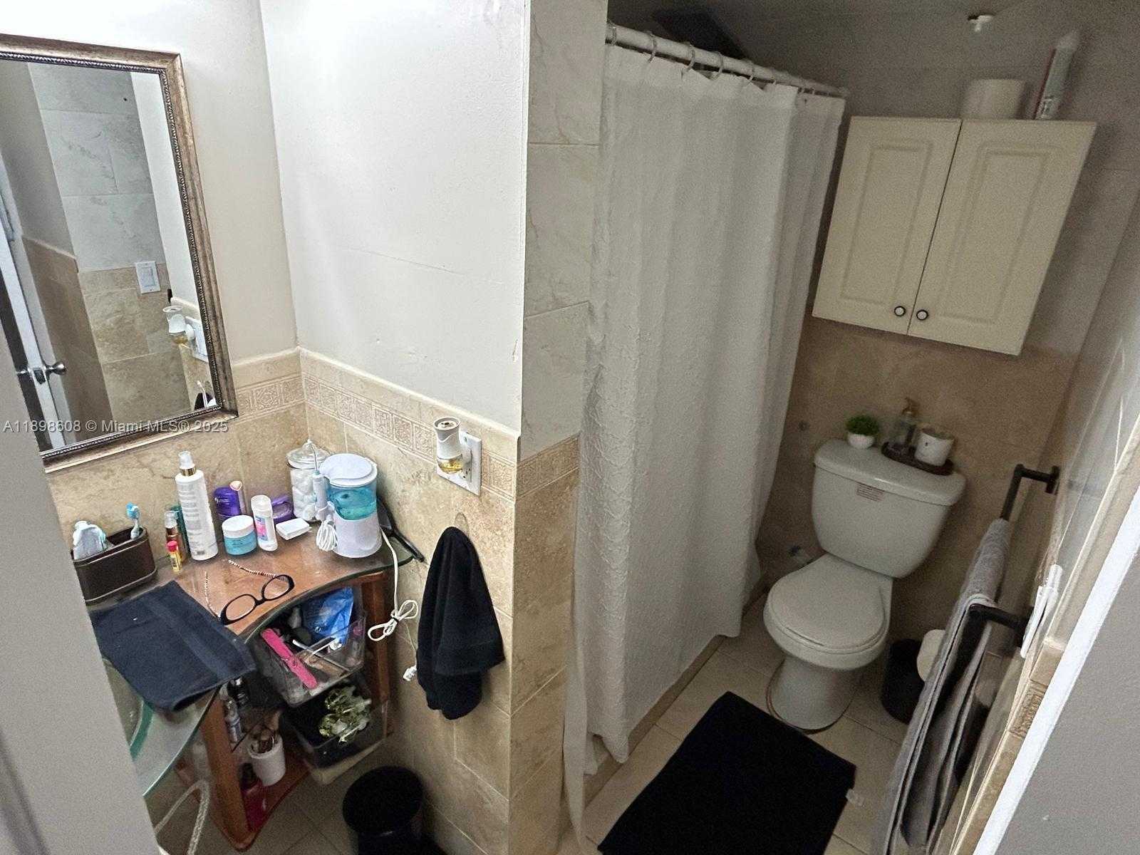 Small Image of 7545 EAST TREASURE DR #3B, North Bay Village Number 8