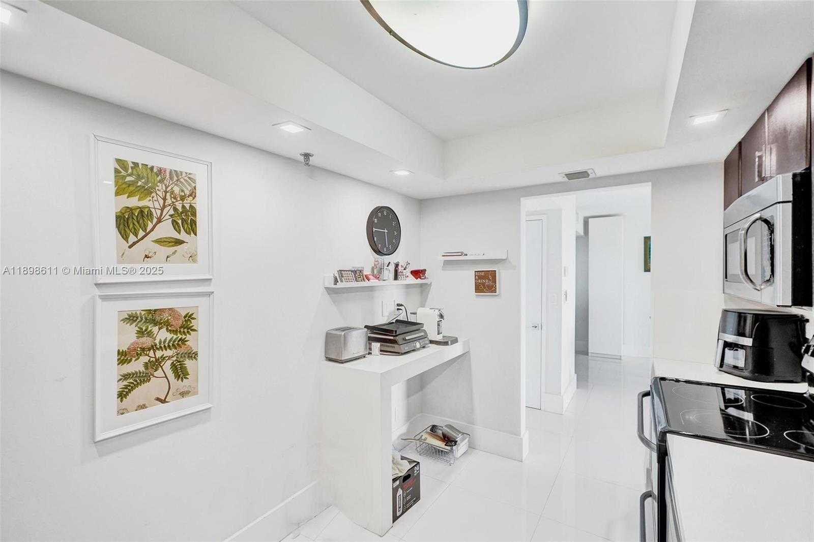 Small Image of 20355 NORTH EAST 34TH CT #1525, Aventura Number 5