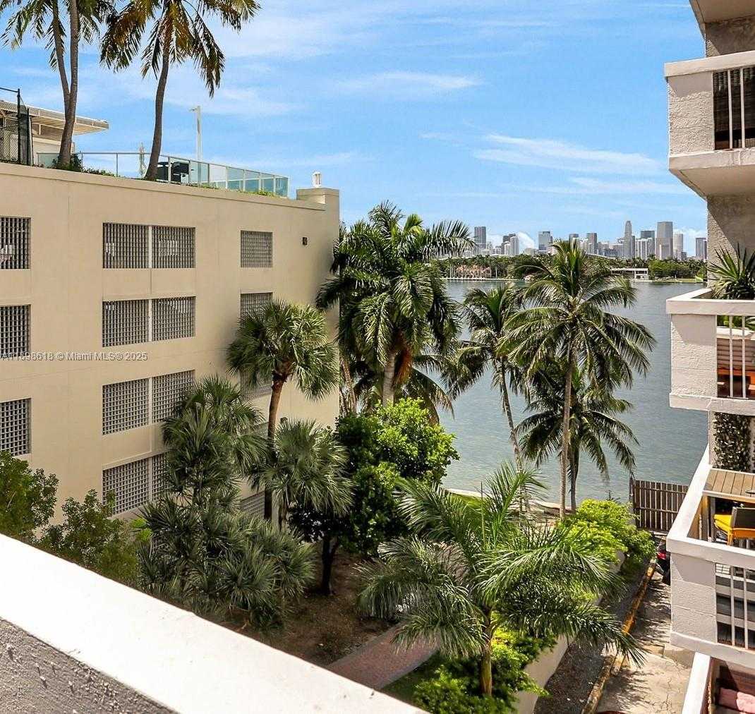 Small Image of 800 WEST AVE #506, Miami Beach Number 2