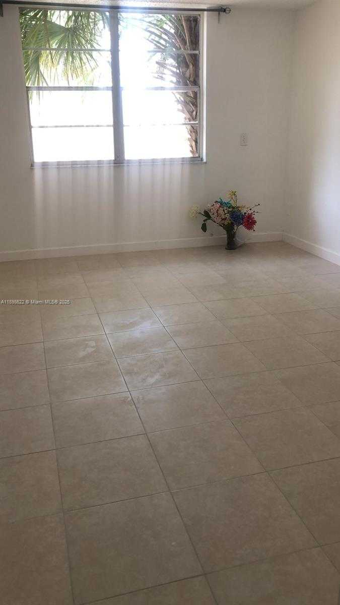 Small Image of 4174 NORTH WEST 79TH AVE #1C, Doral Number 11