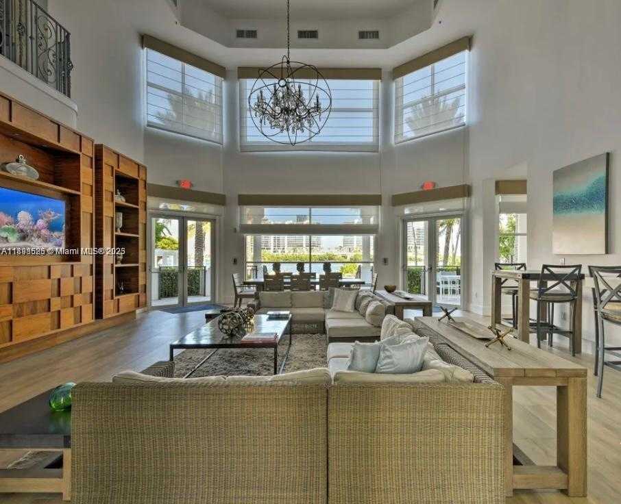 Small Image of 3135 NORTH EAST 184TH ST #2103, Aventura Number 11