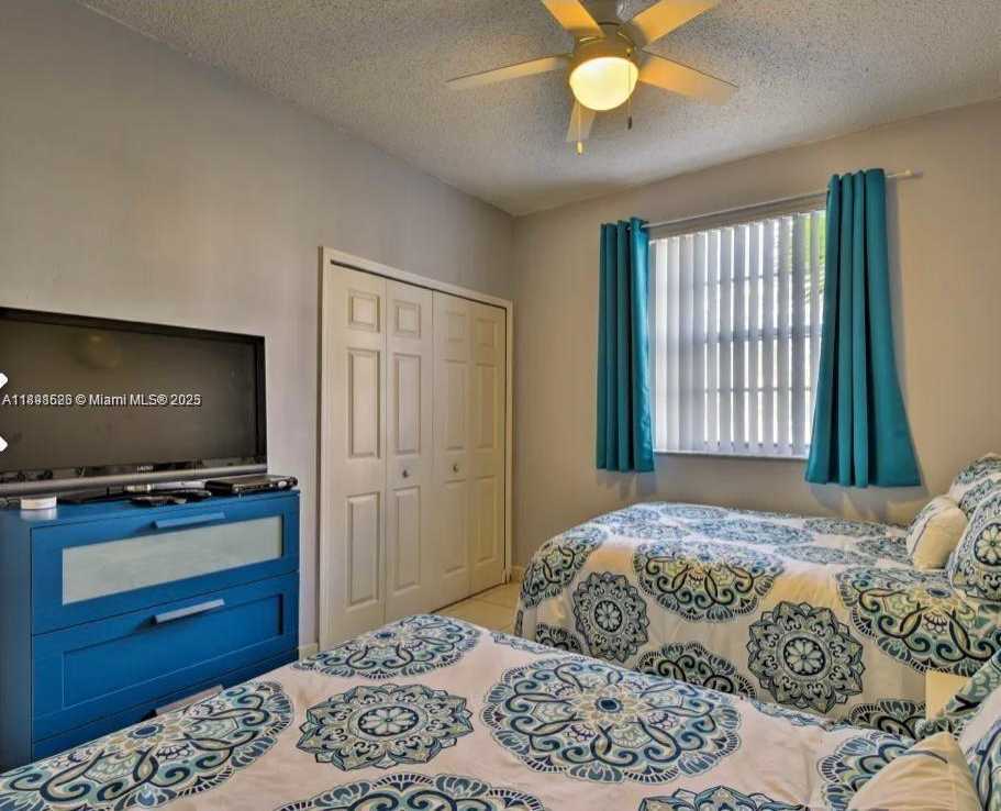 Small Image of 3135 NORTH EAST 184TH ST #2103, Aventura Number 19