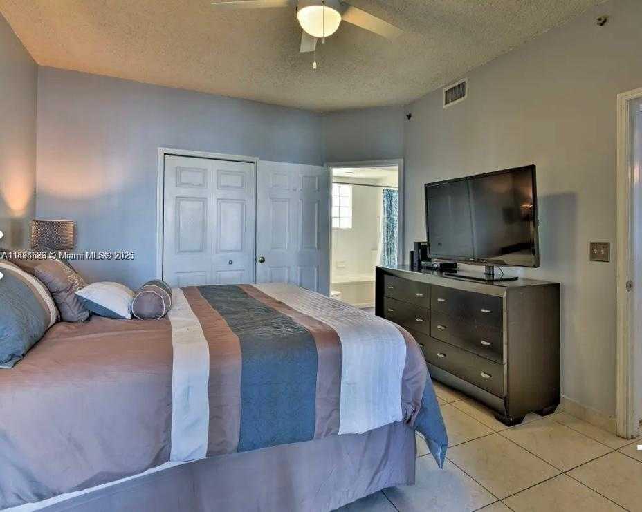 Small Image of 3135 NORTH EAST 184TH ST #2103, Aventura Number 3