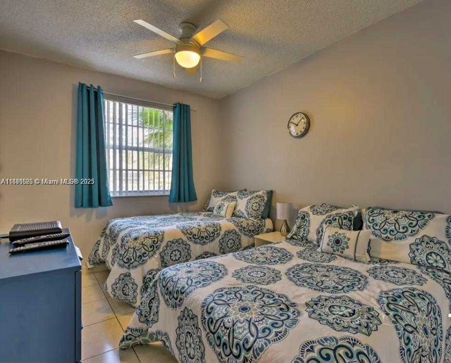 Small Image of 3135 NORTH EAST 184TH ST #2103, Aventura Number 5