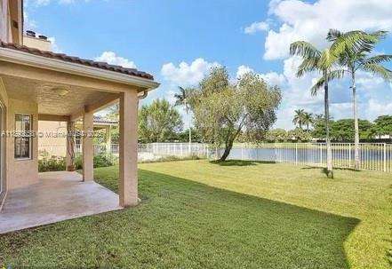 Small Image of 1042 SUNFLOWER CIR #1042, Weston Number 11
