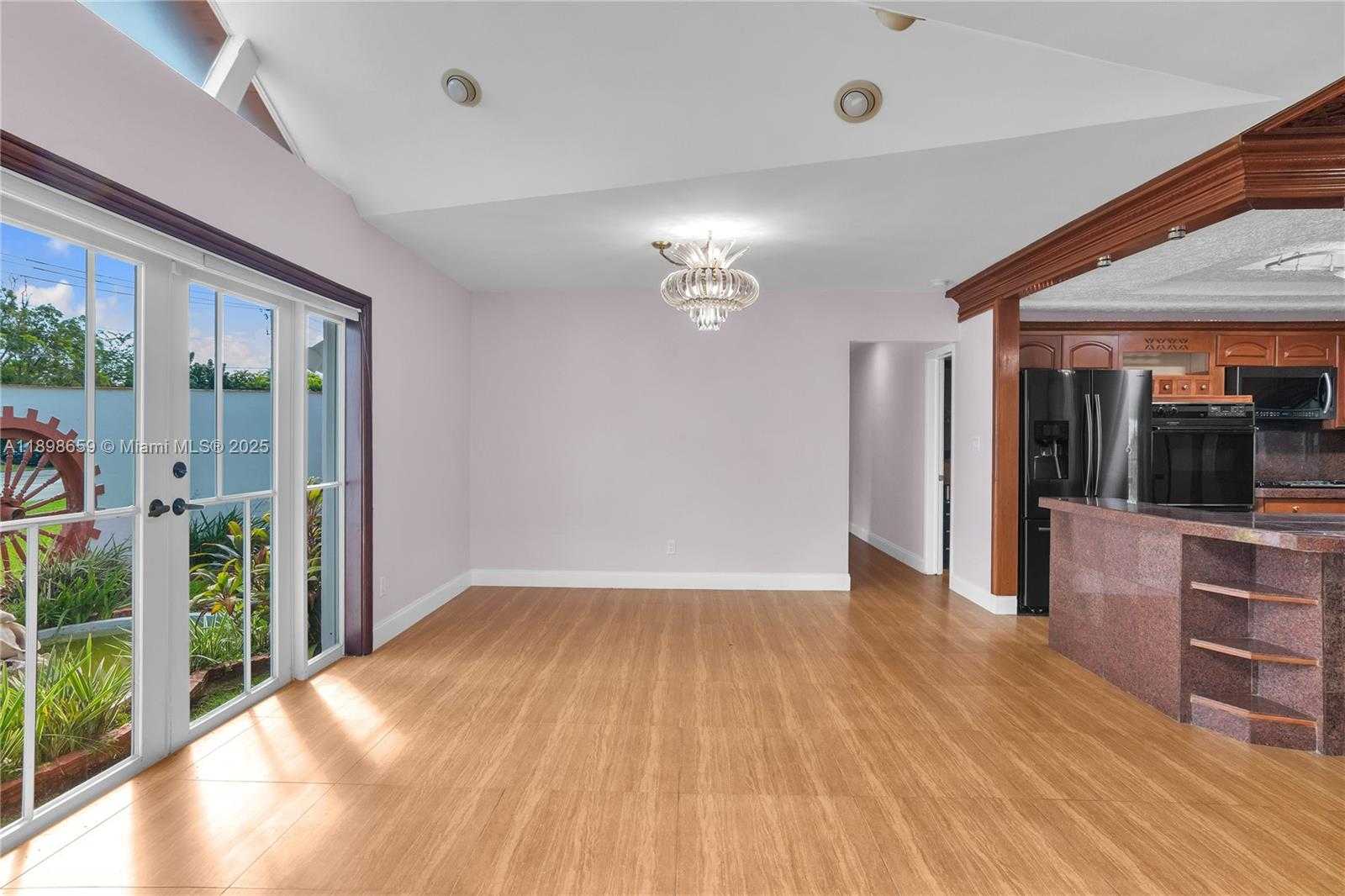 Small Image of 17320 SOUTH WEST 89TH AVE, Palmetto Bay Number 11