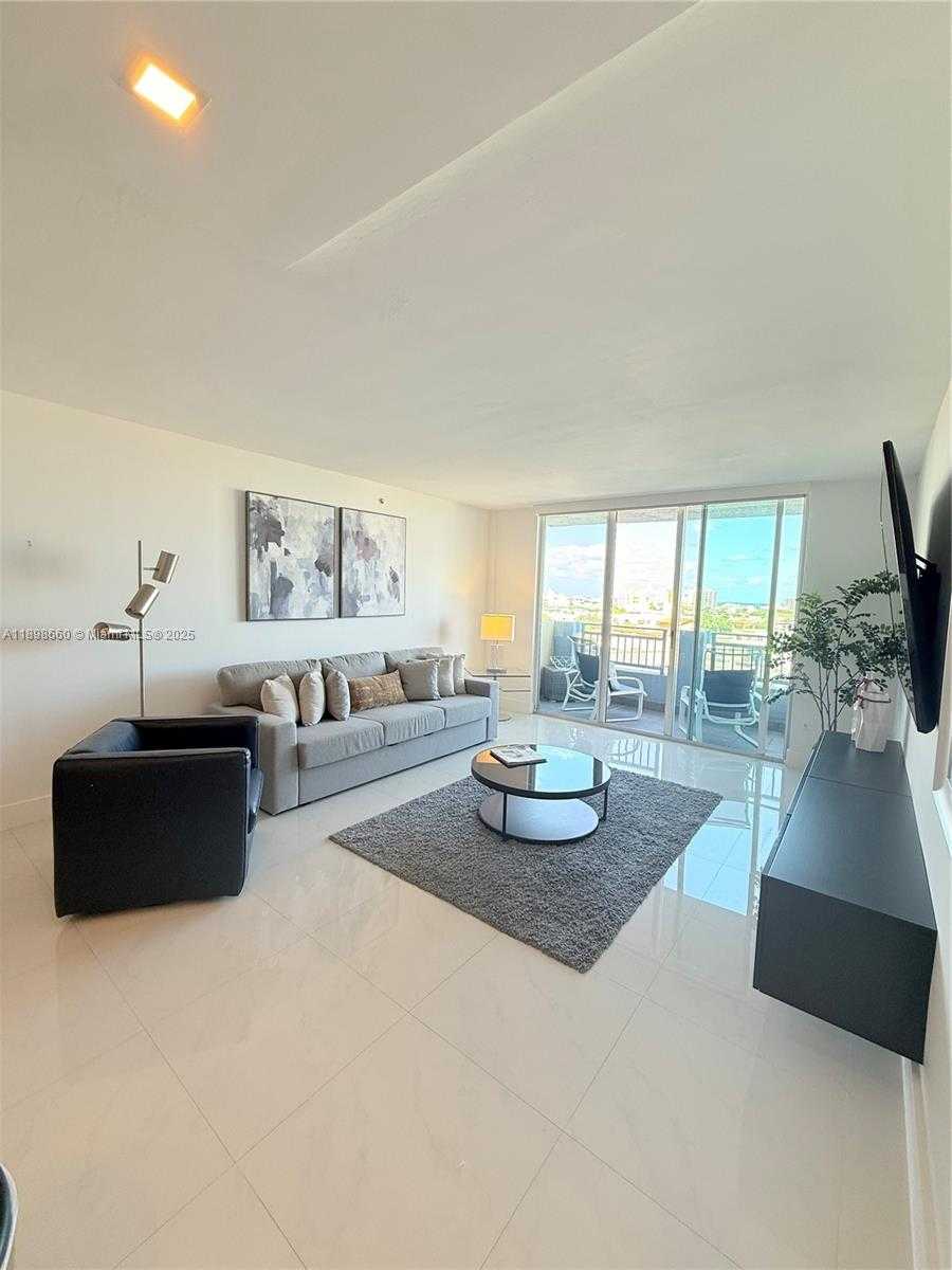 Small Image of 90 ALTON RD #909, Miami Beach Number 15