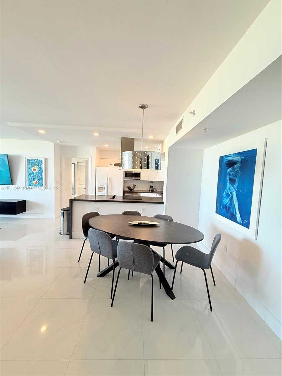 Small Image of 90 ALTON RD #909, Miami Beach Number 17