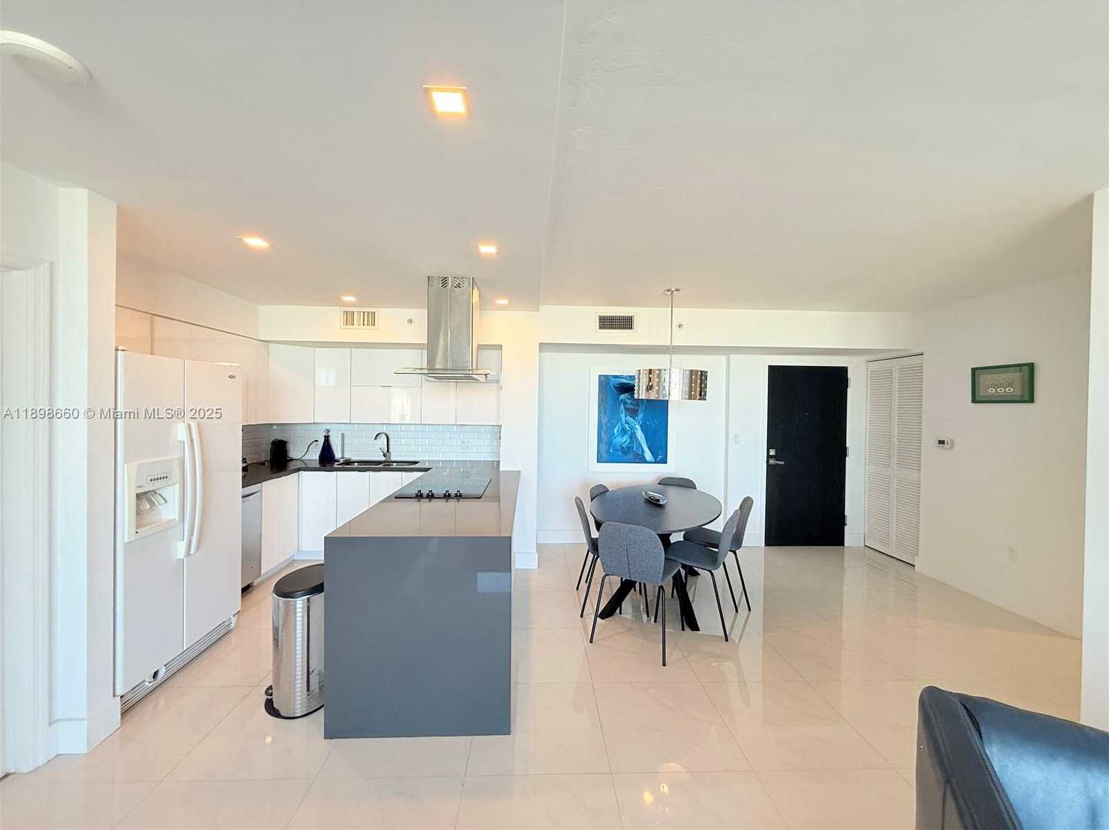 Small Image of 90 ALTON RD #909, Miami Beach Number 25