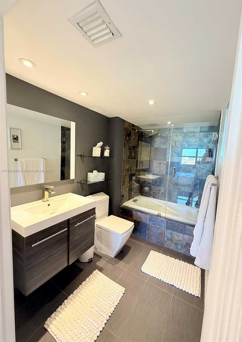 Small Image of 90 ALTON RD #909, Miami Beach Number 29