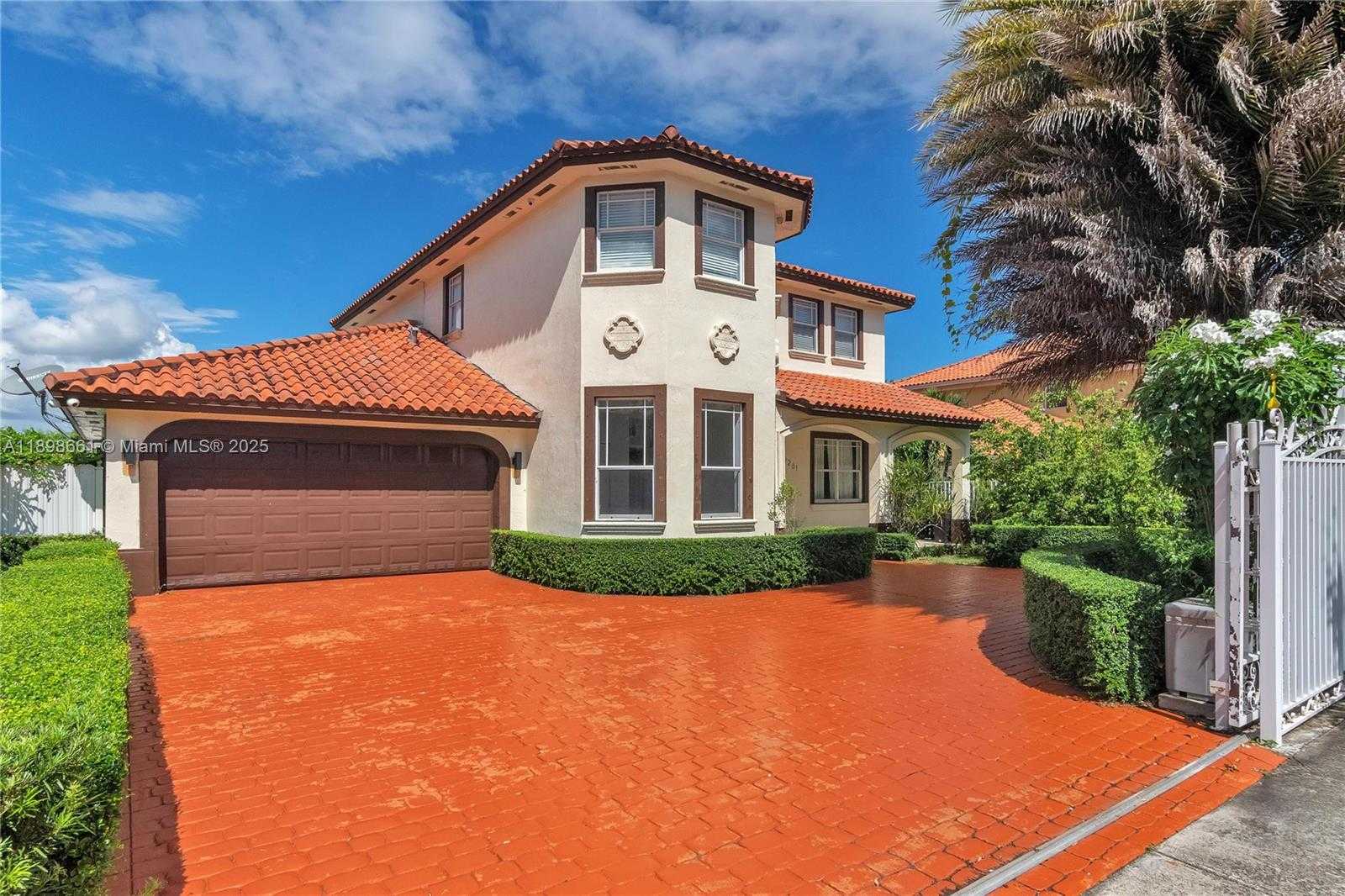 Small Image of 9261 SOUTH WEST 174TH ST, Palmetto Bay Number 2