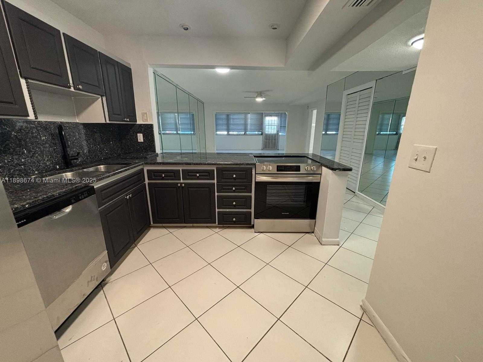 Small Image of 215 SOUTH EAST 3RD AVE #107A, Hallandale Beach Number 8