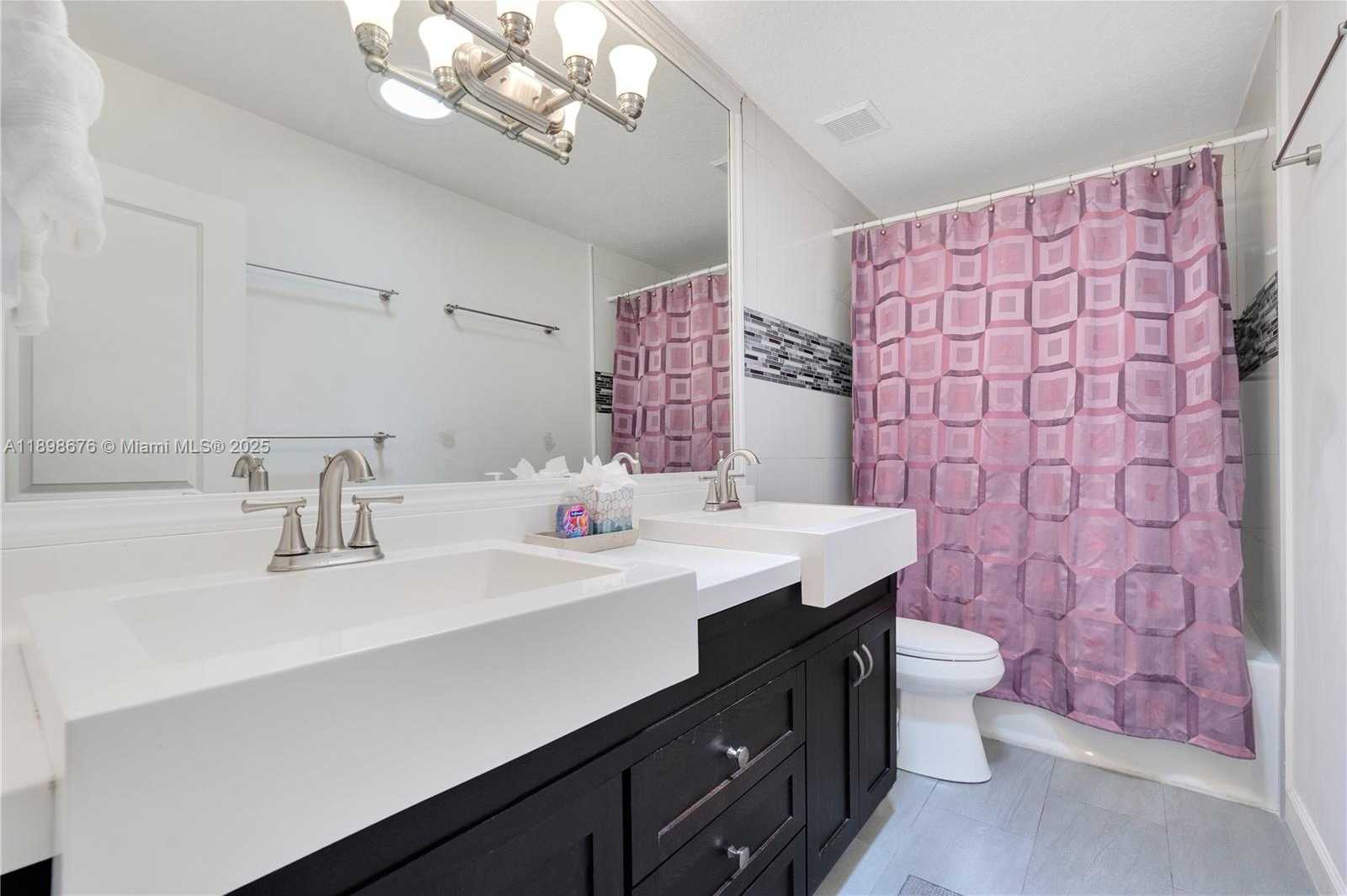 Small Image of 15300 SOUTH WEST 164TH ST, Miami Number 21