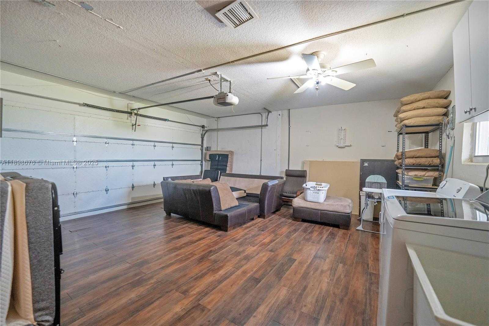 Small Image of 15300 SOUTH WEST 164TH ST, Miami Number 23