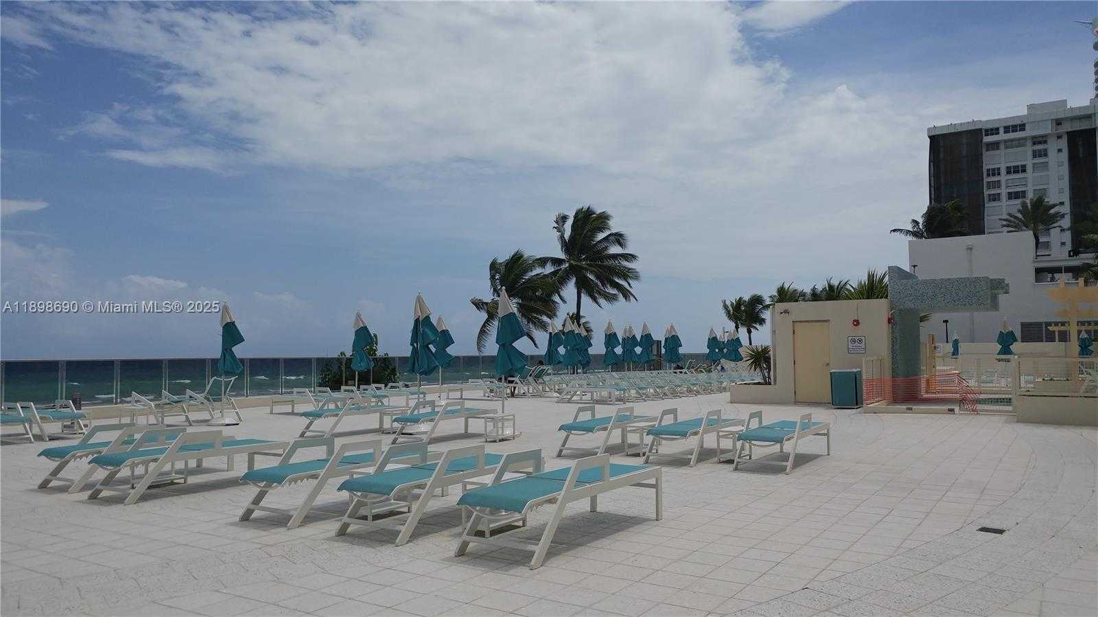 Small Image of 2501 SOUTH OCEAN DR #L04, Hollywood Number 20