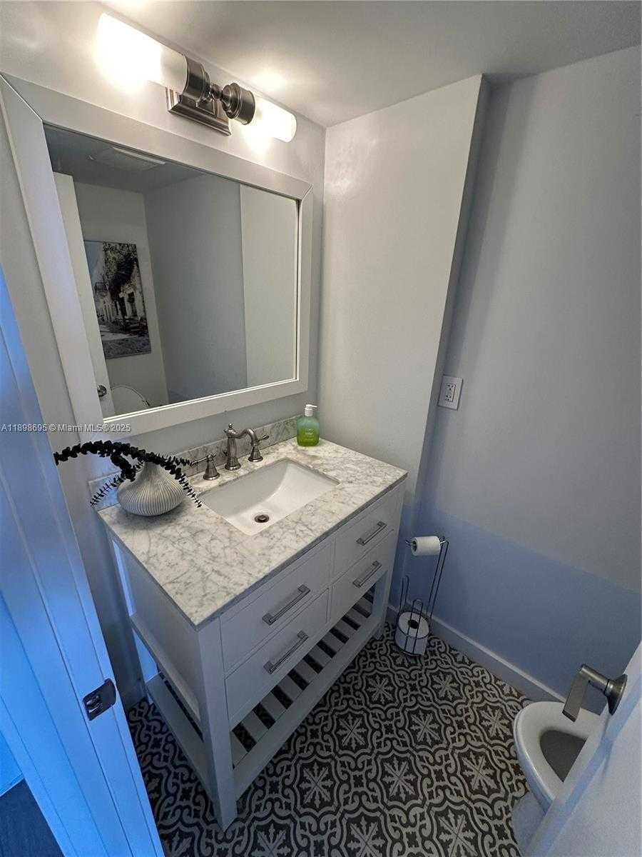 Small Image of 555 NORTH EAST 15TH ST #23B, Miami Number 19