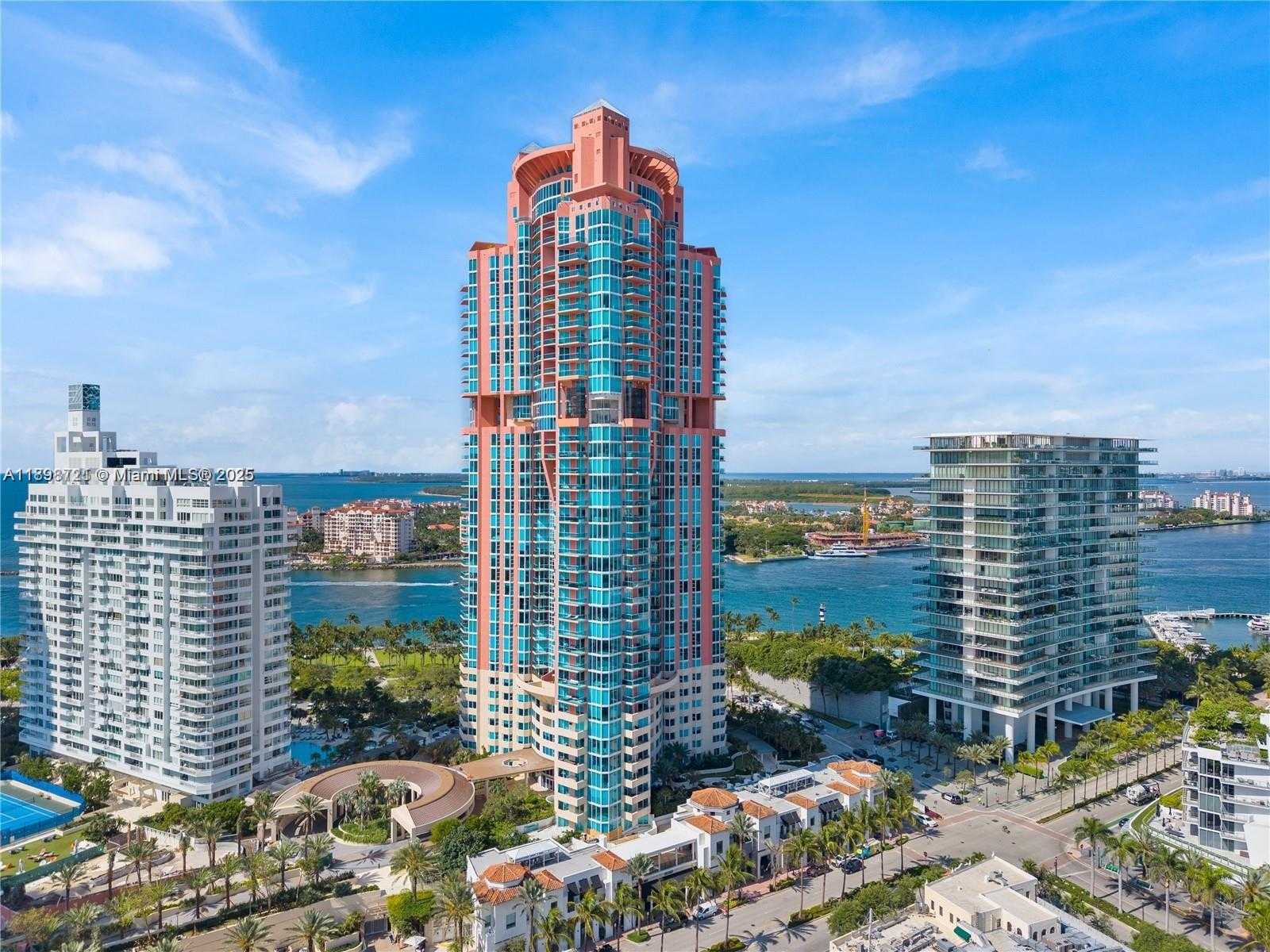 Small Image of 300 SOUTH POINTE DR #3204, Miami Beach Number 30