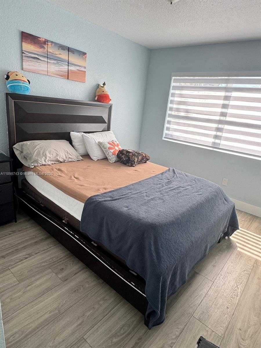 Small Image of 12100 SOUTH WEST 271ST ST #12100, Homestead Number 17