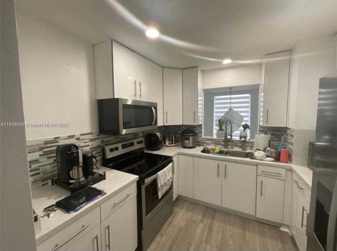 Small Image of 12100 SOUTH WEST 271ST ST #12100, Homestead Number 6