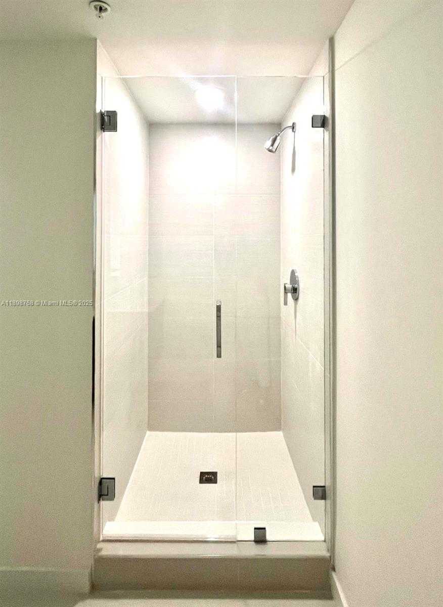 Imagen de Pequeño Objeto