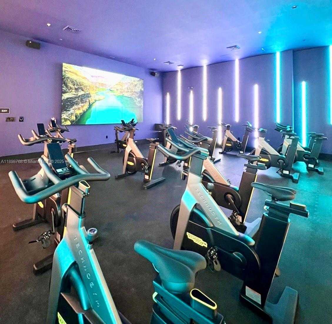 Imagen de Pequeño Objeto