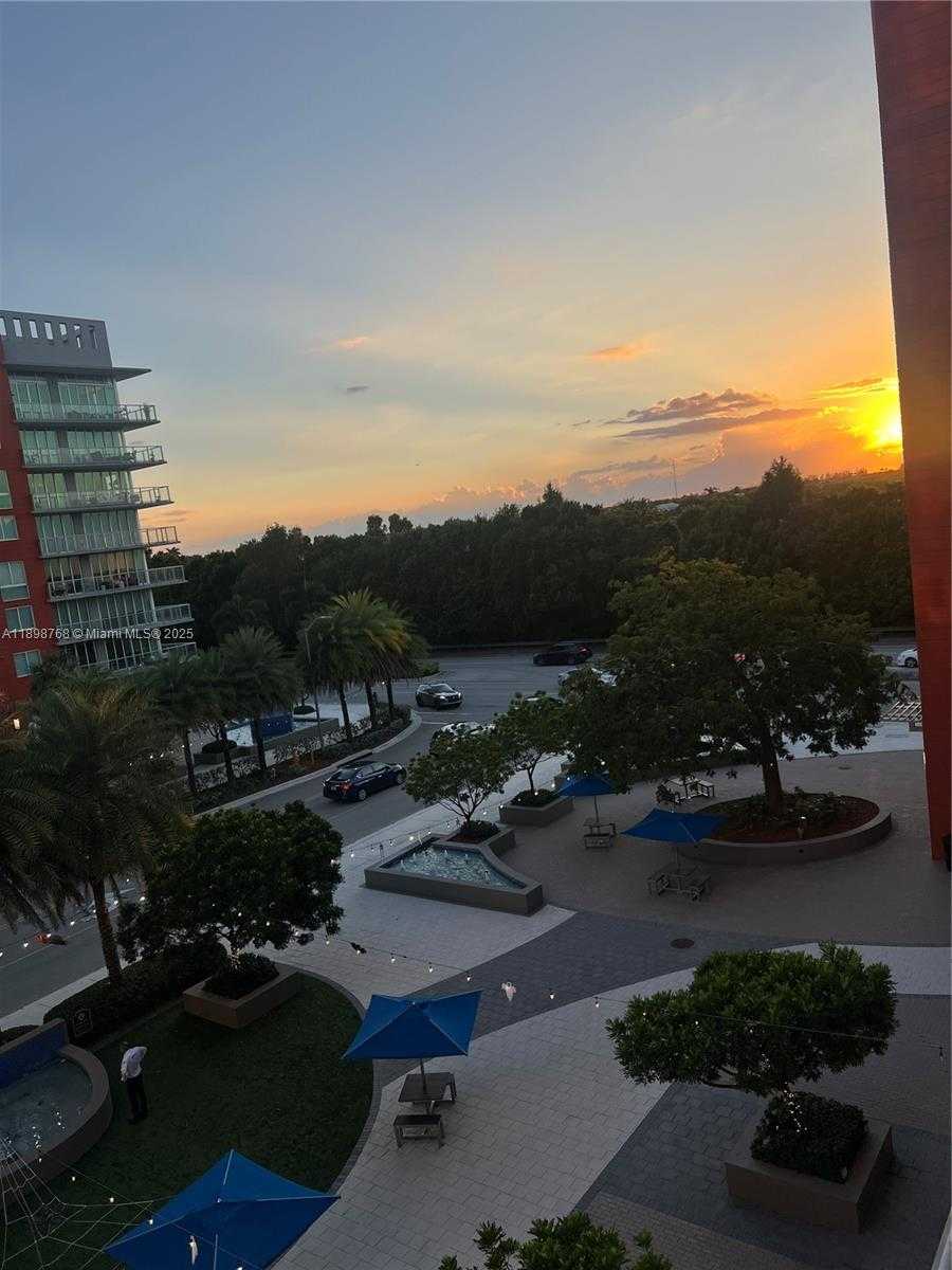 Imagen de Pequeño Objeto