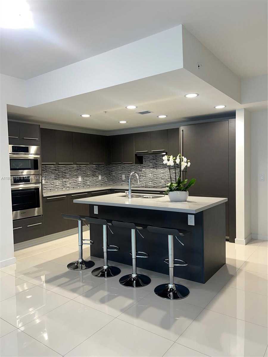 Imagen de Pequeño Objeto