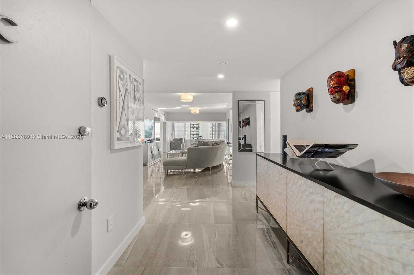 Small Image of 16 ISLAND AVE #7C, Miami Beach Number 29
