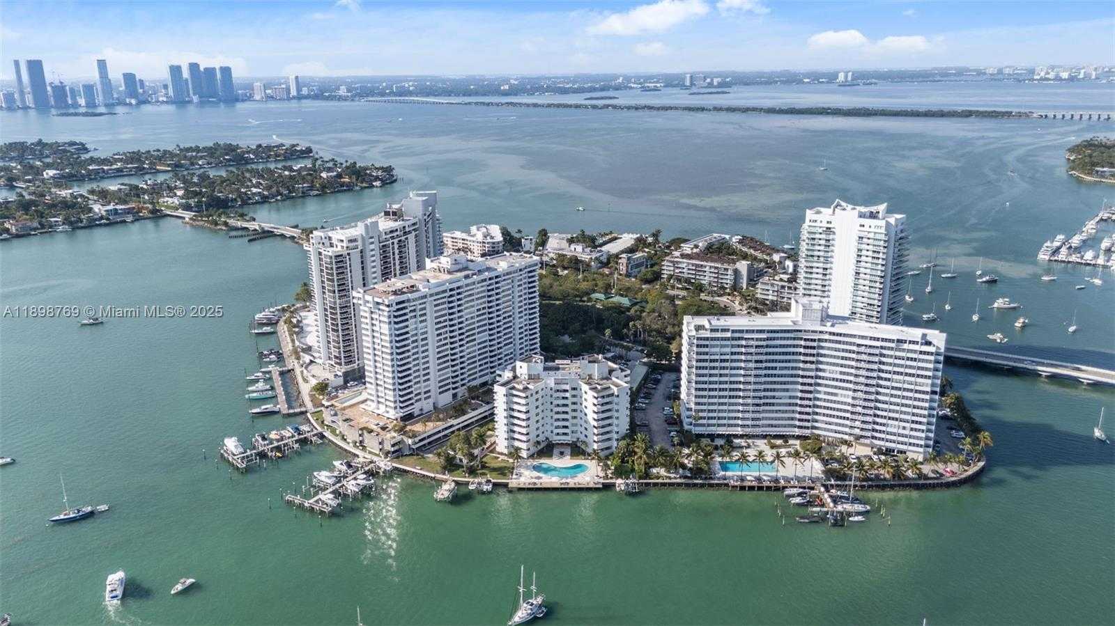 Small Image of 16 ISLAND AVE #7C, Miami Beach Number 35