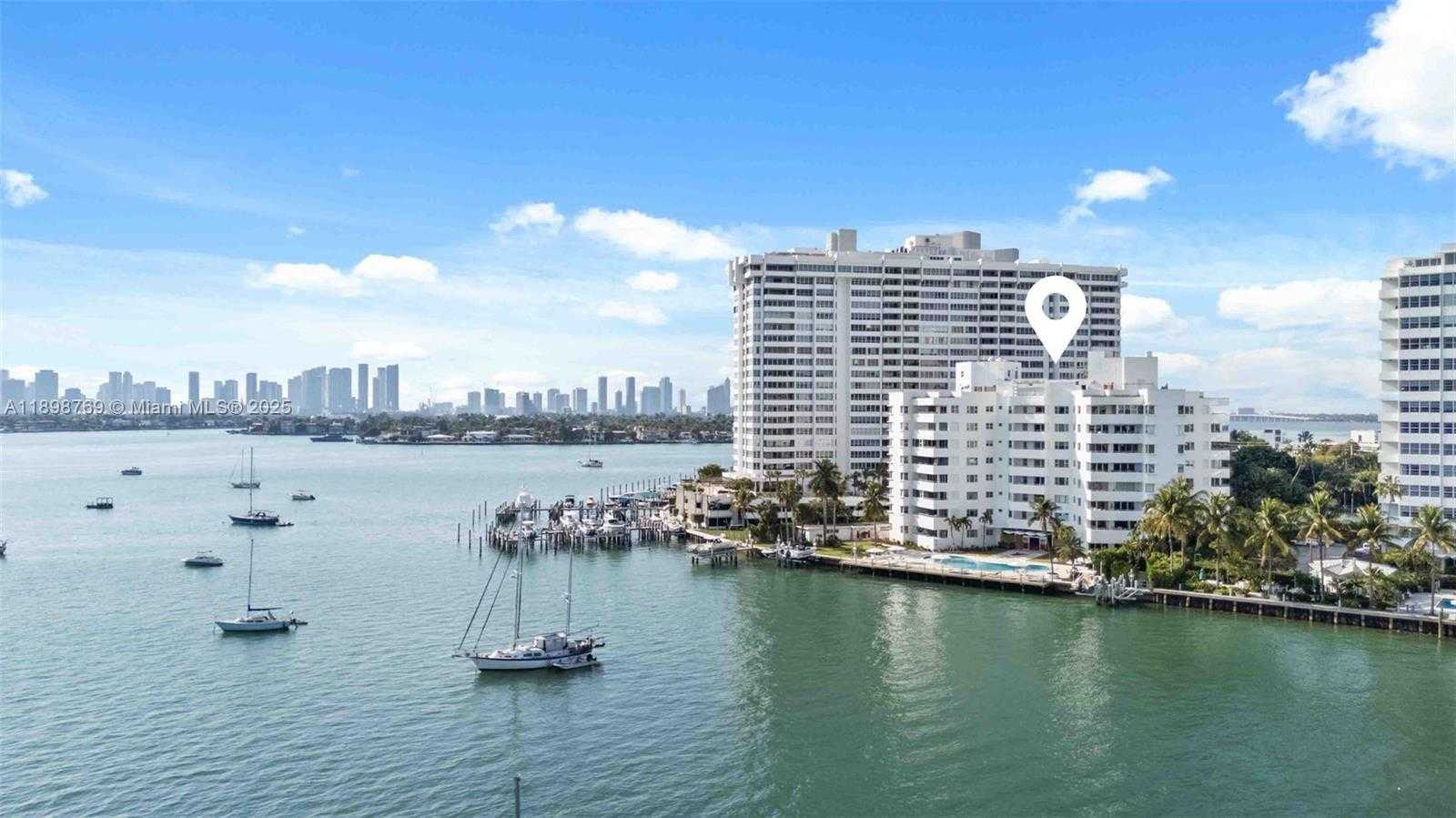 Small Image of 16 ISLAND AVE #7C, Miami Beach Number 37