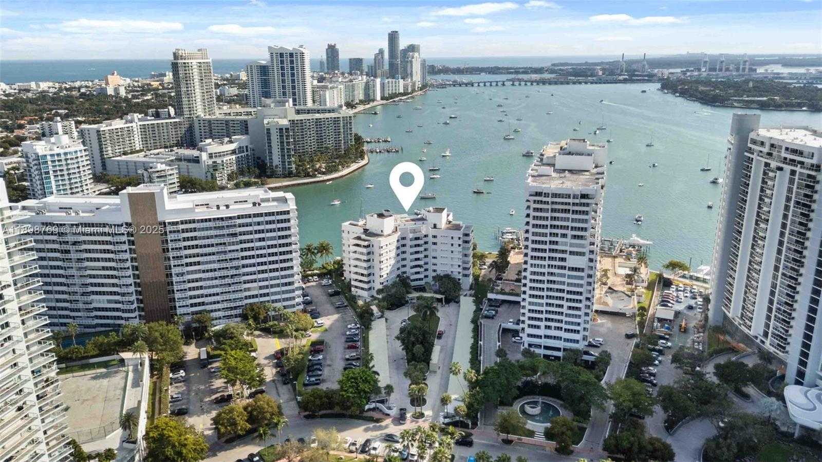 Small Image of 16 ISLAND AVE #7C, Miami Beach Number 39