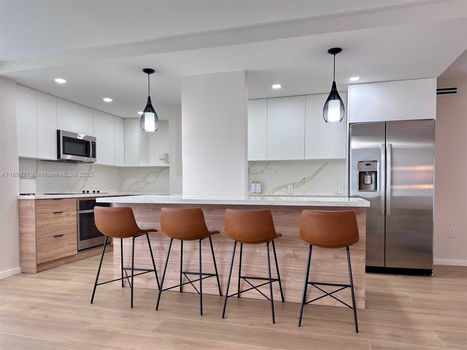 Small Image of 10230 COLLINS AVE #102, Bal Harbour Number 10