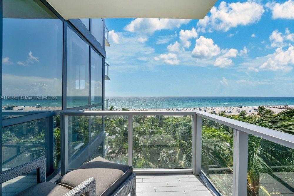 Small Image of 2201 COLLINS AVE #628, Miami Beach Number 16