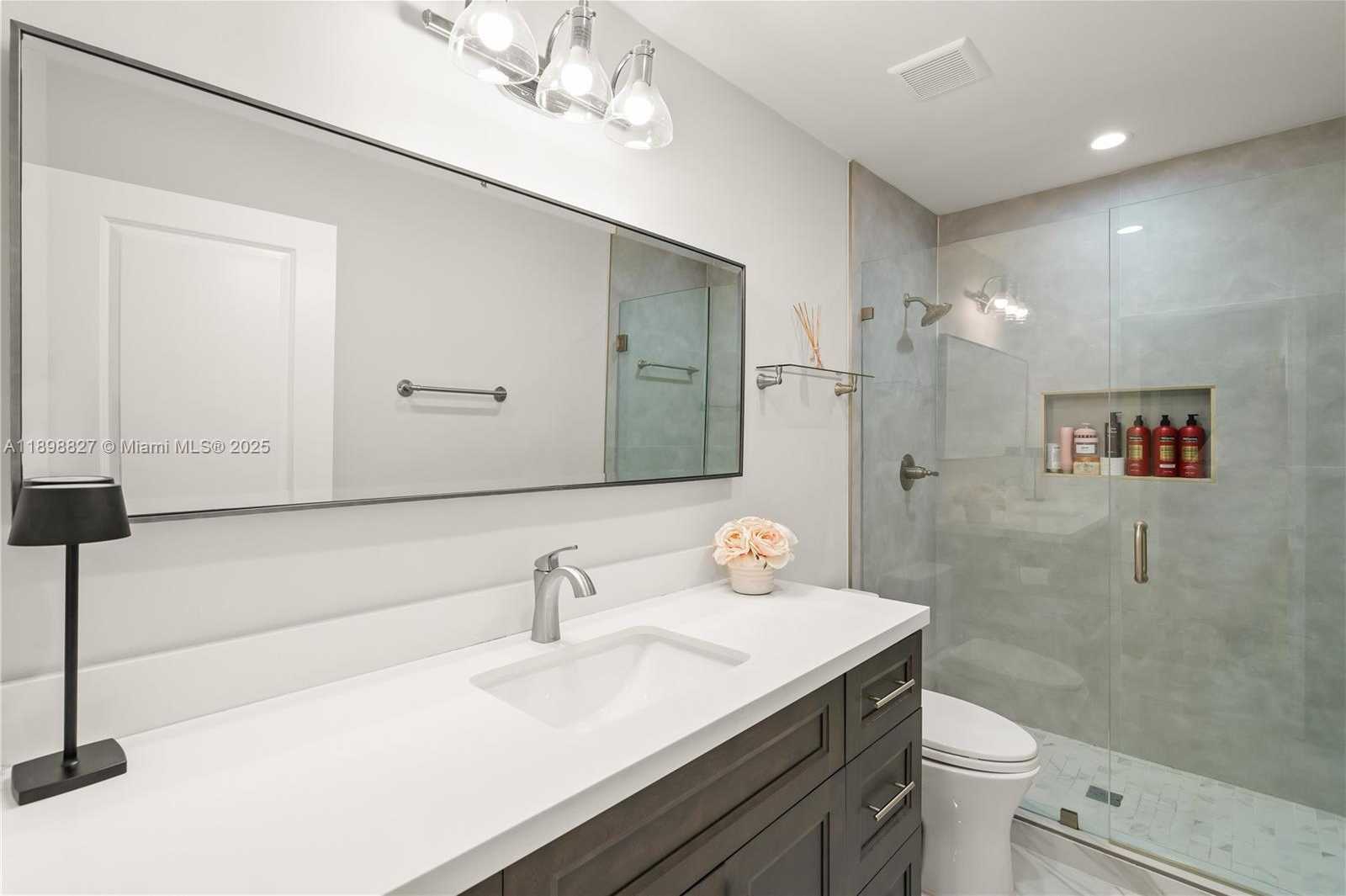 Small Image of 16113 OPAL CREEK DR, Weston Number 24
