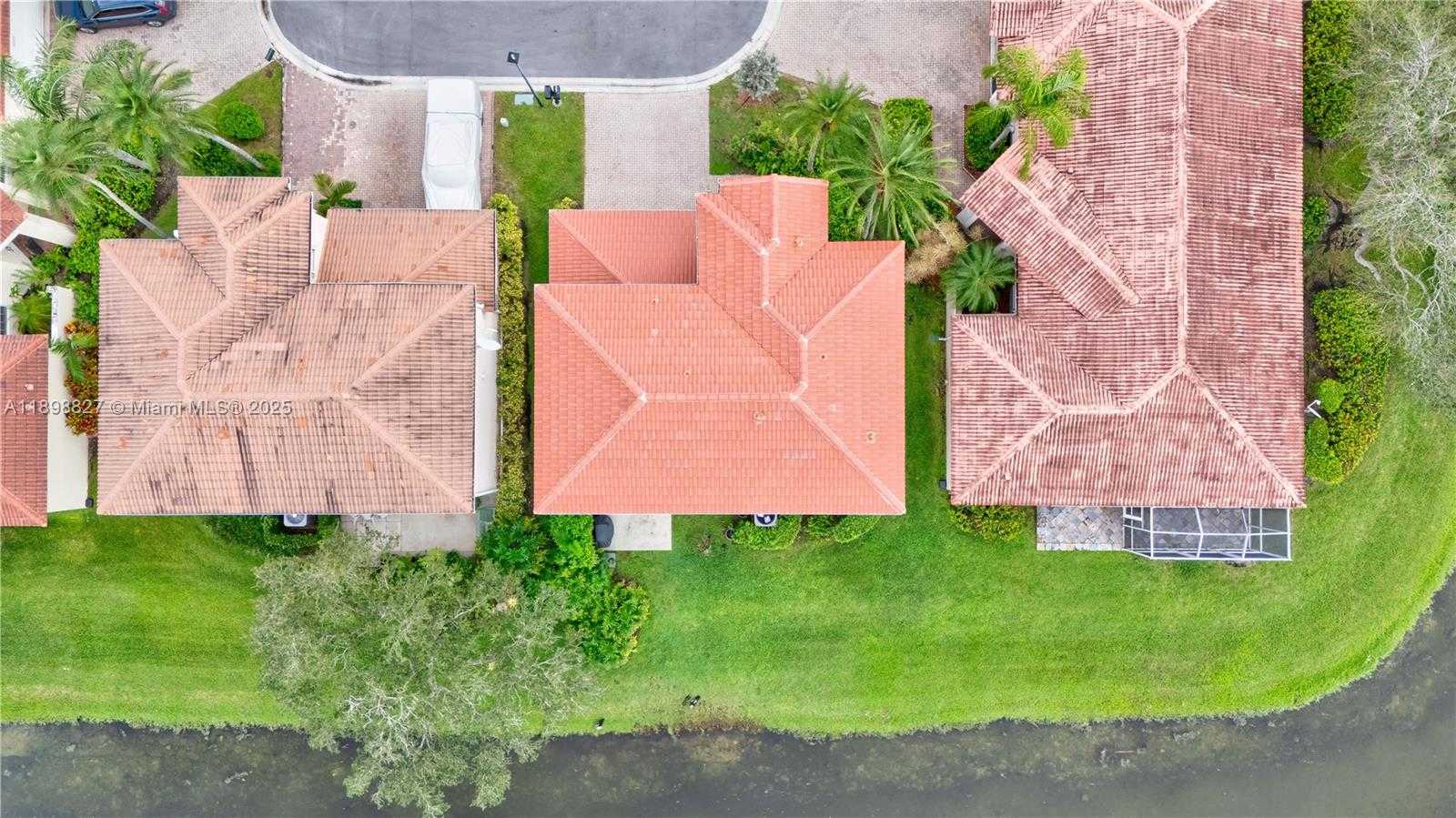 Small Image of 16113 OPAL CREEK DR, Weston Number 45