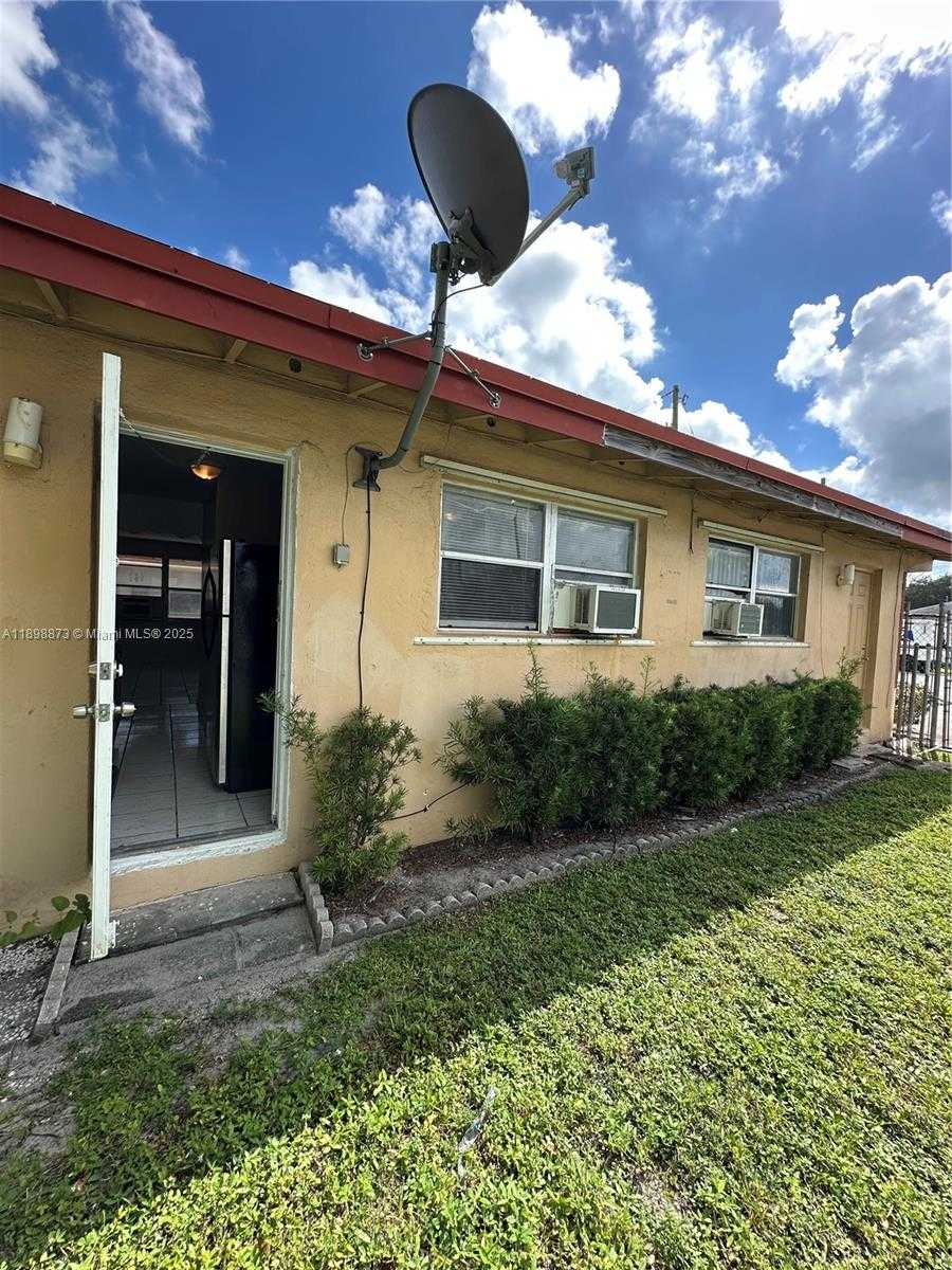 Small Image of 5797 FLAGLER ST #2, Hollywood Number 13