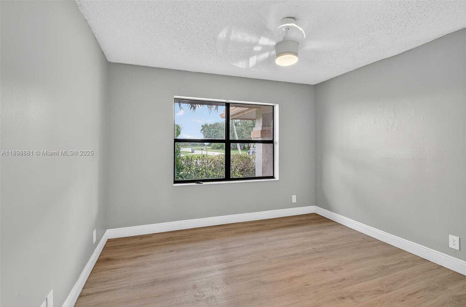 Small Image of 9645 EL CLAIR RANCH ROAD, Boynton Beach Number 32