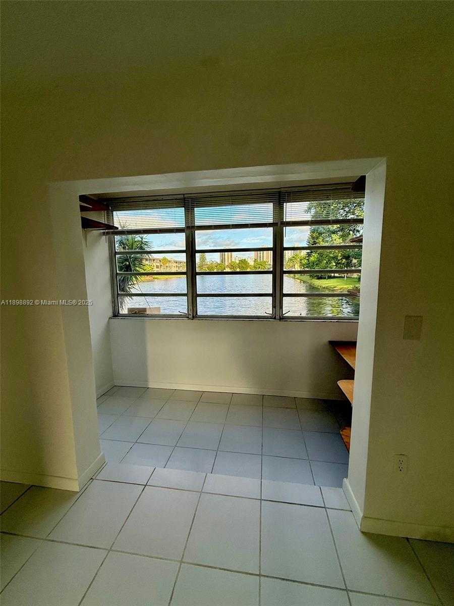 Small Image of 20111 NORTH EAST 27TH CT #K107, Aventura Number 14