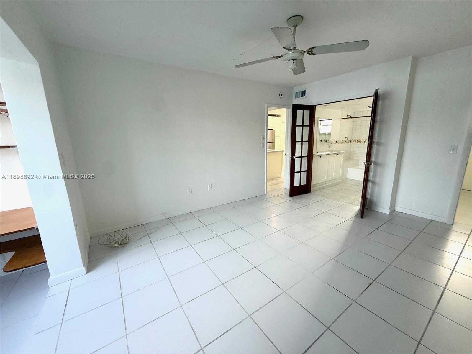 Small Image of 20111 NORTH EAST 27TH CT #K107, Aventura Number 15