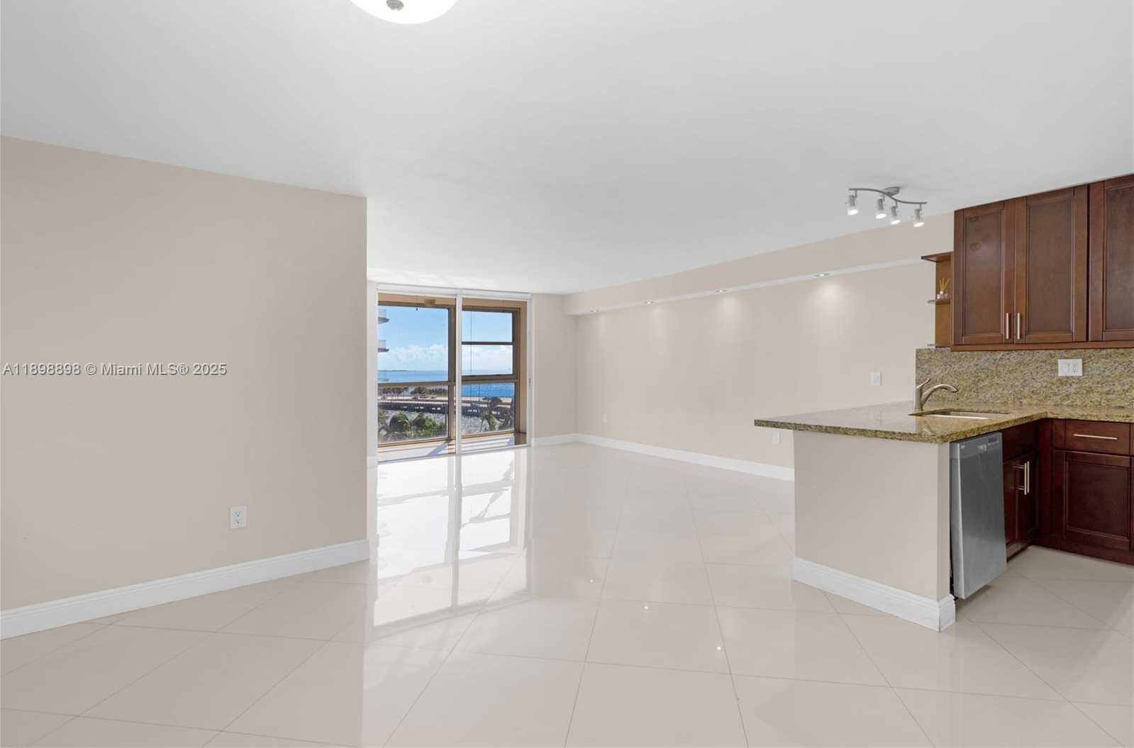 Small Image of 145 SOUTH EAST 25TH RD #803, Miami Number 11