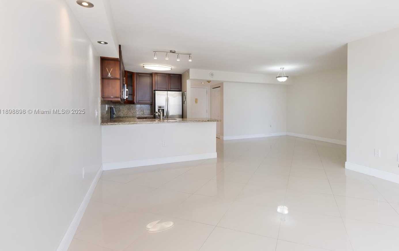 Small Image of 145 SOUTH EAST 25TH RD #803, Miami Number 16